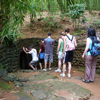 Vsg6: Cu Chi Tunnels Tour By Car