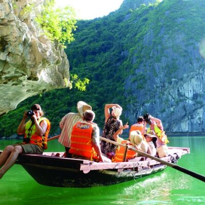Vdl13: Hanoi - Ha Long - Sapa - Hoi An - Ho Chi Minh - Mekong Delta - Cu Chi Tour 13D12N