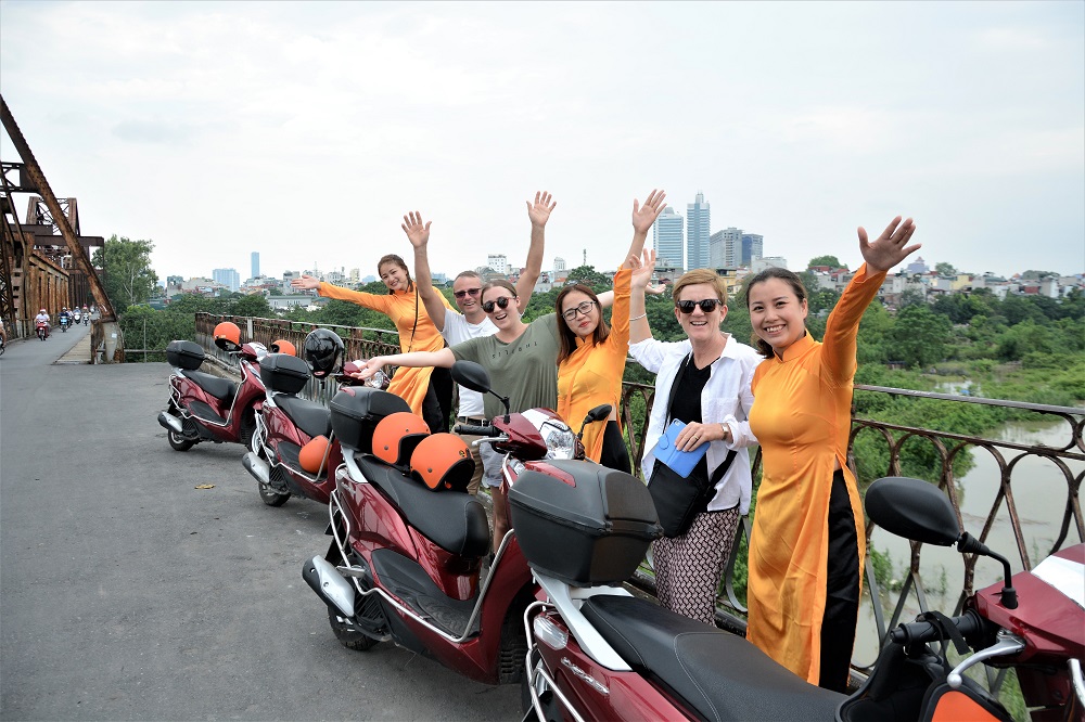 Hanoi Private City & Countryside Full-Day Motorbike Tour Led by Women Hanoi Private City & Countryside Full-Day Motorbike Tour Led by Women