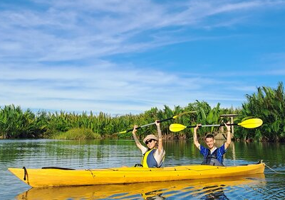 Vha7: Hoi An Sunrise Paddle To Local Life