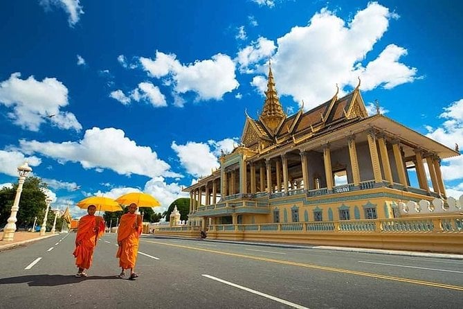 Cpn4: Private Phnom Penh Genocide Memo Half Day Tour Cpn4: Private Phnom Penh Genocide Memo Half Day Tour