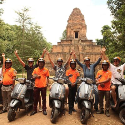 Csr1: Our Angkor Vespa Tour