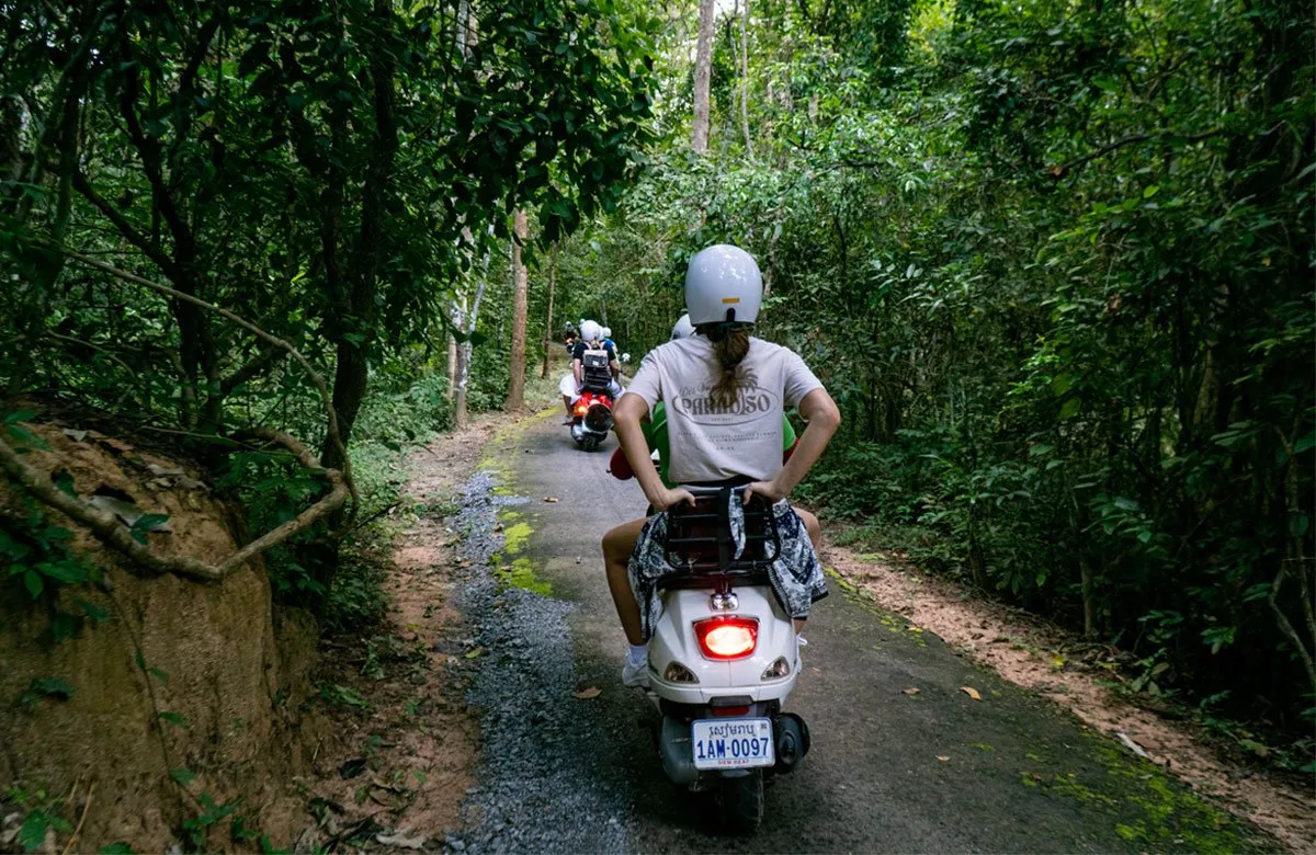 Private Angkor Wat Sunrise Vespa Tour Led By Local Women Private Angkor Wat Sunrise Vespa Tour Led By Local Women