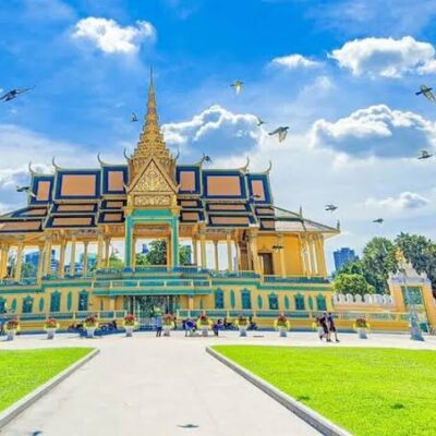 4-Day Private Cambodia Tour Led By Local Women
