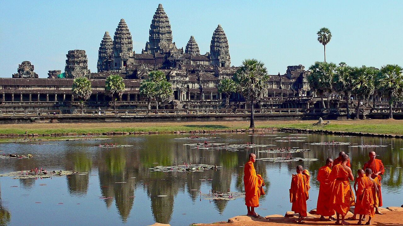 9-Day Private Cambodia Grand Discovery Tour Led By Local Women 9-Day Private Cambodia Grand Discovery Tour Led By Local Women
