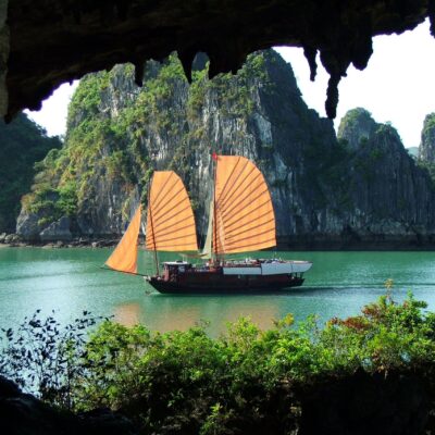 2-Day Private Ha Long Bay Luxury Cruise Led By Women