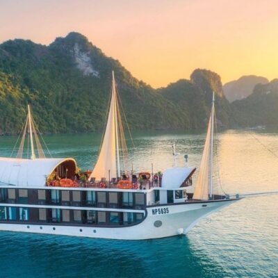 8-Day Vietnam Highlights  Private Tour Led By Women
