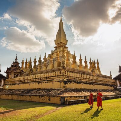 Lvt5: Vientiane - Kong Lor Cave - Budda Cave - Savannakhet -  Pakse - Tad Lo - 4000 Islands 9D8N